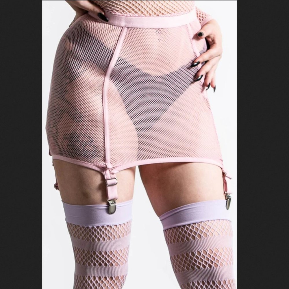 NWT Killstar Heartbeats Fishnet Skirt [PASTEL PINK]